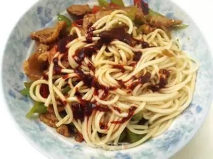 Make Over the spicy noodles step 7