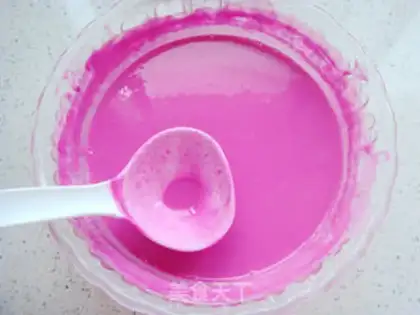 Make The red flamingo step 4
