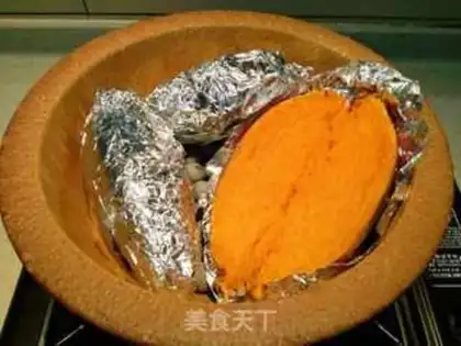 Make A waterless roasted potatoes step 3