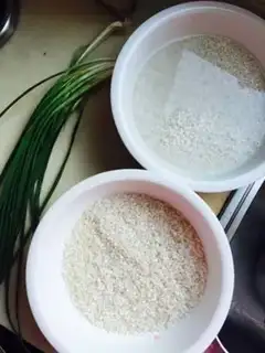 Make The rice cake step 0