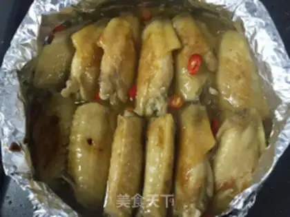 Make A chrysanthemum wings step 7