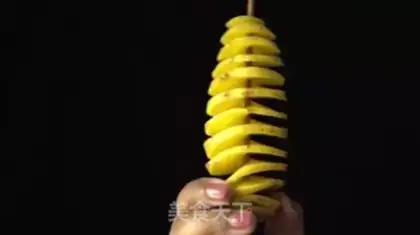 Make Cheese and potatoes tower step 2