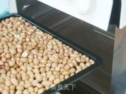 Make Peanut sesame sauce step 0
