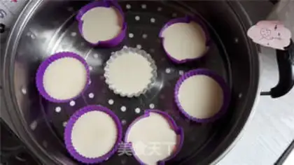 Make Rose flower steam cake step 5