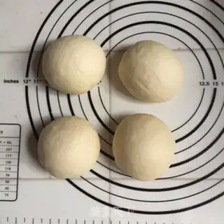 Make Honey raisin bread step 1