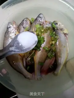 Make Squirt fish step 3