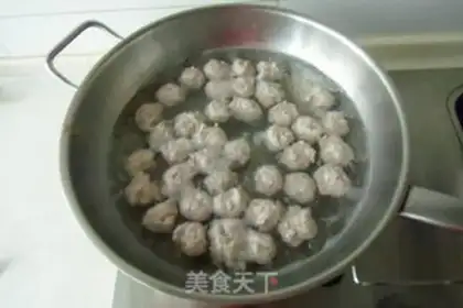 Make A meatball toad fan soup step 7