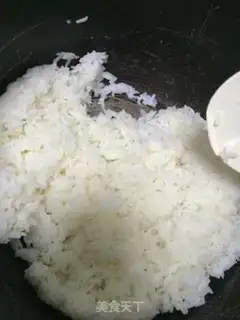 Make Tuna fried rice step 0