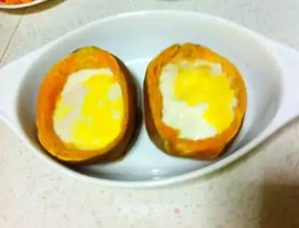 Make Cheese bacon and eggs step 2