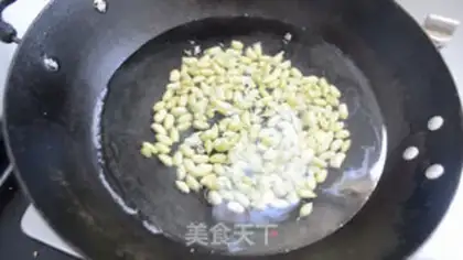 Make Sugar and tomato fried fish step 3