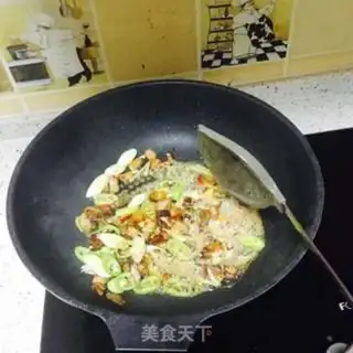 Make Bean fried meat step 4