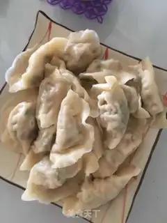 Make Three fresh dumplings step 3