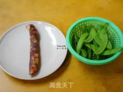 Make Weenie fried Dutch beans step 0