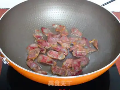Make Weenie fried Dutch beans step 3