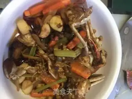 Make Crabs with dry pot sauce step 7