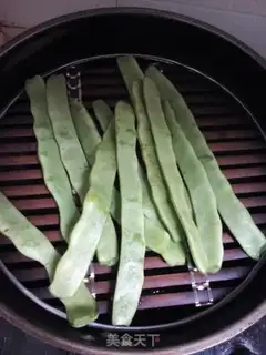 Make Garlic lentils step 1