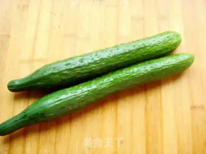 Make Spicy cucumber rolls step 0