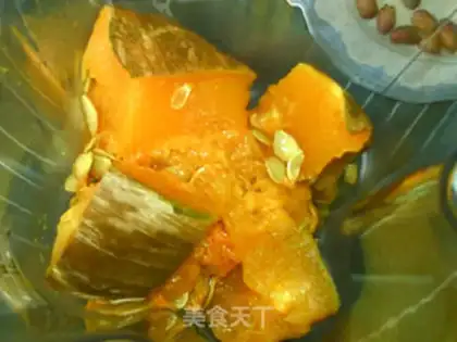 Make Peanut pumpkin soup step 4