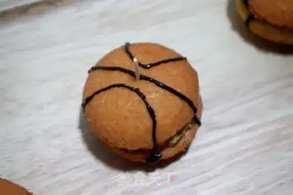 Make Basketball Cake step 15