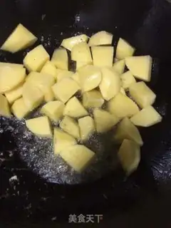 Make Potato curry chicken step 3