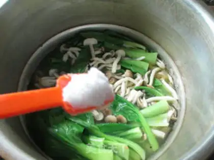 Make Crab-fruit chicken soup step 7