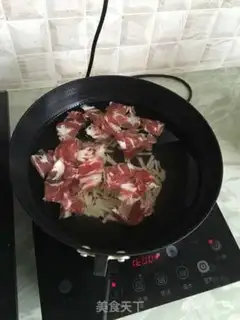 Make Tomato egg noodles step 2