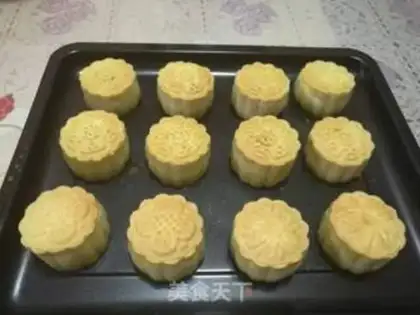 Make White Lotus step 5