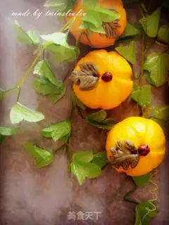 Make Pumpkin buns step 10