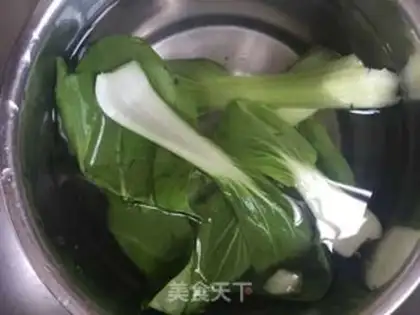 Make Soup meatball rice powder step 0