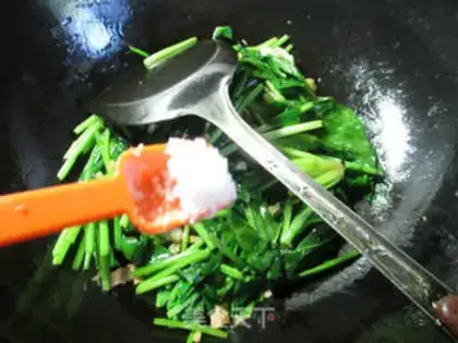 Make Garlic sausage spinach step 5