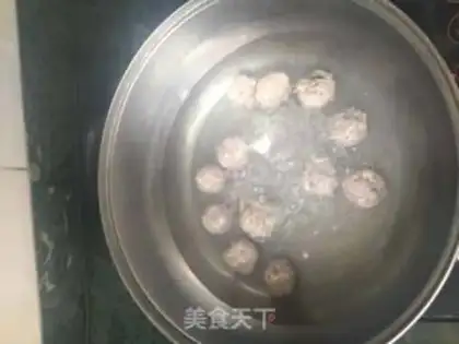 Make Soup meatball rice powder step 4