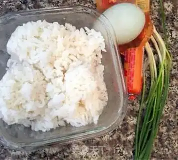 Make Fried rice cake step 0