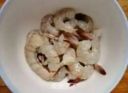 Make Shrimp broccoli step 1