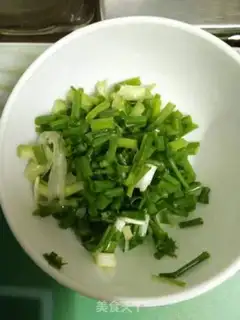 Make Scrambled eggs step 2