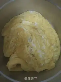 Make Scrambled eggs step 3