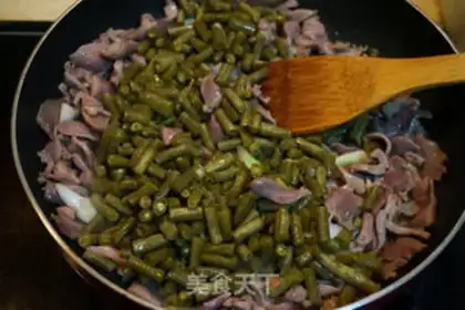 Make Sourbeans, fried chicken step 8