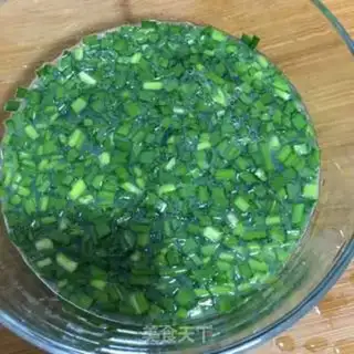 Make Scrambled eggs step 2