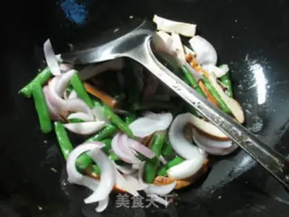 Make Onion bean dry step 3