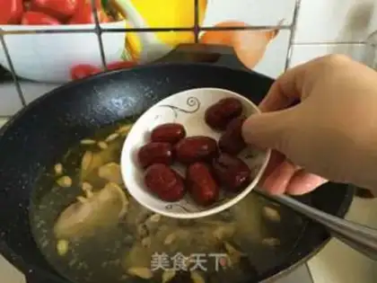 Make The chicken soup step 5
