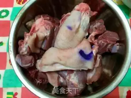 Make The radish hoof soup step 2