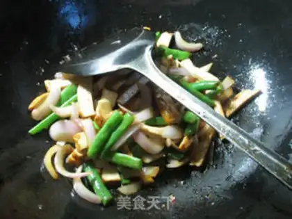 Make Onion bean dry step 6