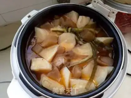 Make The radish hoof soup step 11