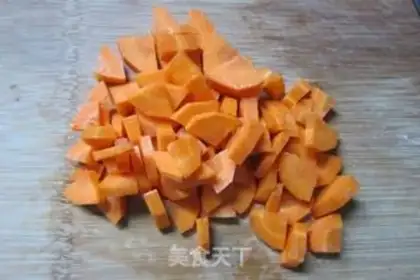 Make Yellow rose bun step 1