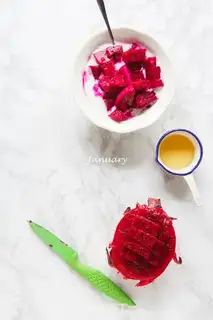 Make Flamingo yogurt step 1