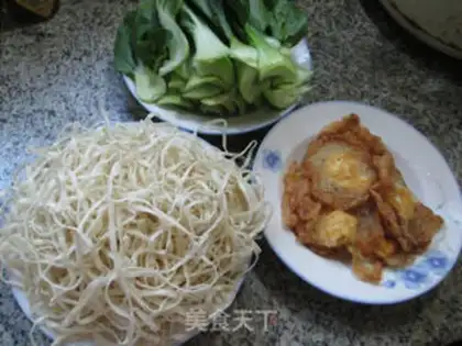 Make Soup noodles for quail eggs step 0