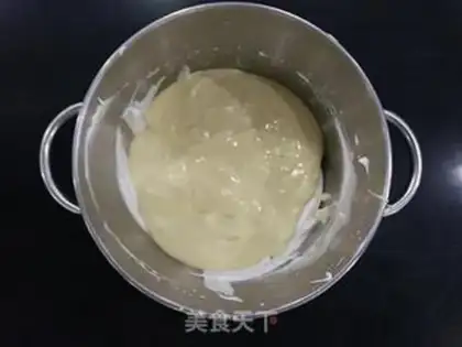 Make Rose heart cake step 7
