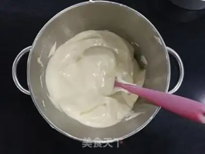 Make Rose heart cake step 8