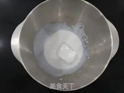Make Rose heart cake step 13