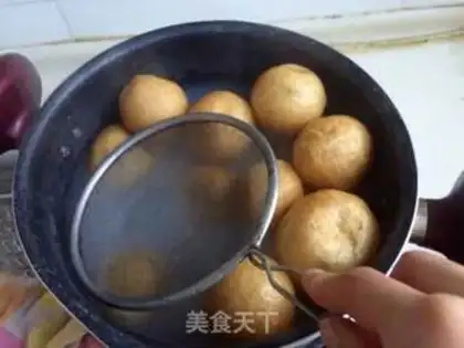 Make Mushrooms burning noodles step 1