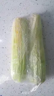 Make Three minutes of steamed corn step 4